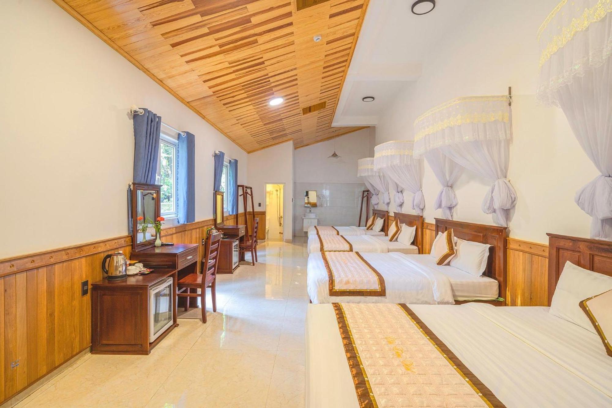 Khách Sạn Diệu Thông Dalat Exterior foto