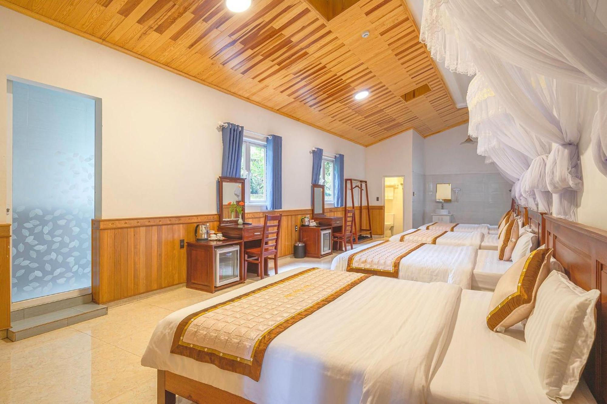 Khách Sạn Diệu Thông Dalat Exterior foto