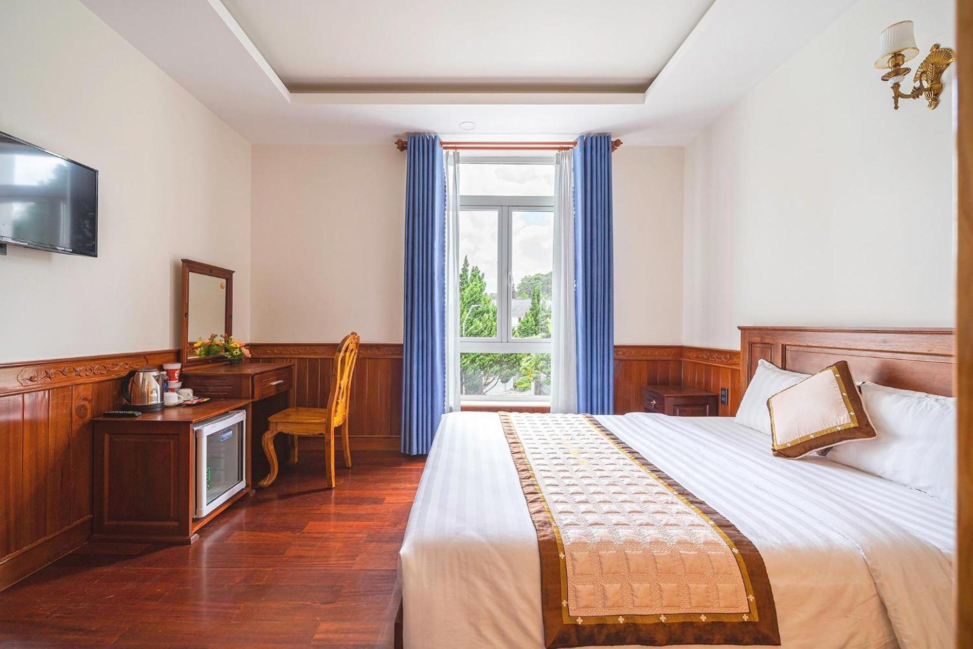 Khách Sạn Diệu Thông Dalat Exterior foto