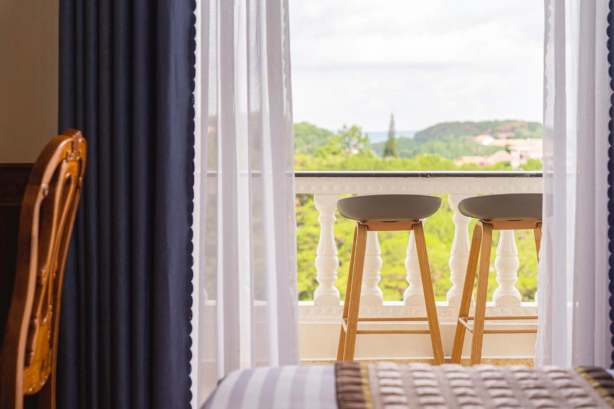 Khách Sạn Diệu Thông Dalat Exterior foto
