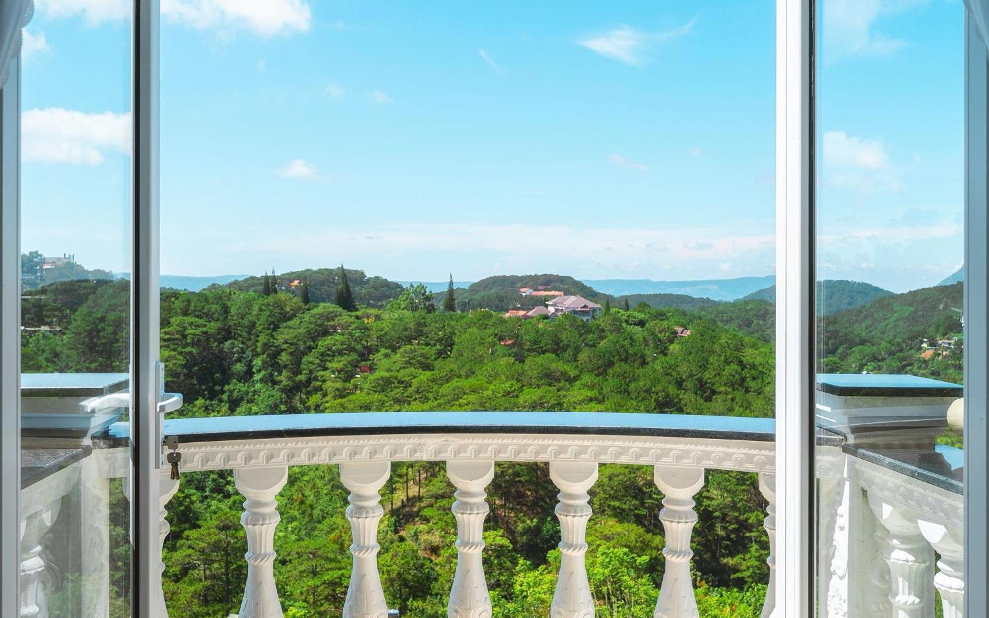 Khách Sạn Diệu Thông Dalat Exterior foto