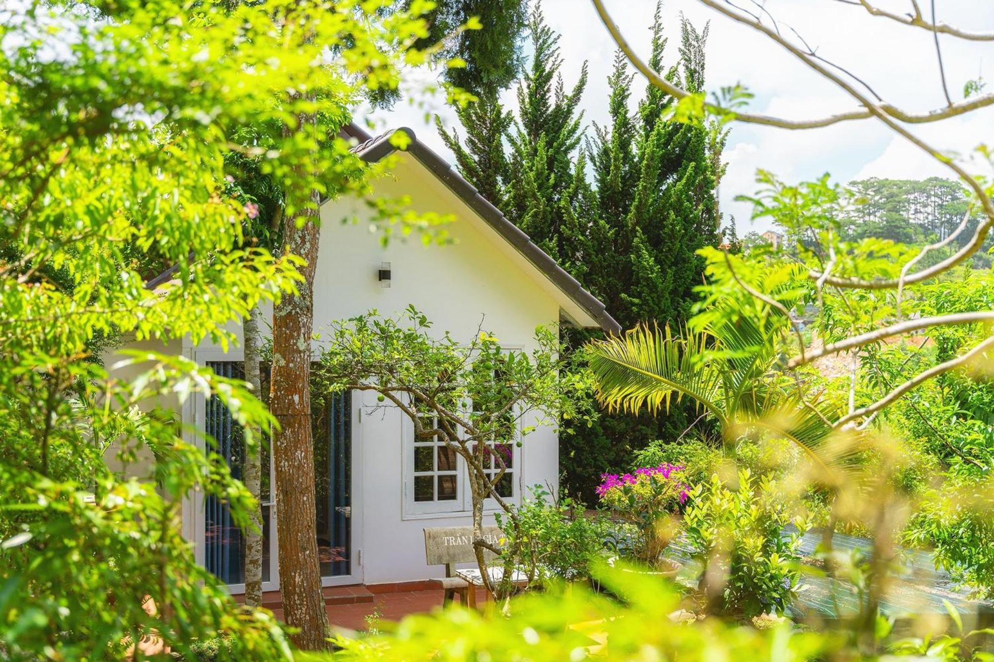 Khách Sạn Diệu Thông Dalat Exterior foto