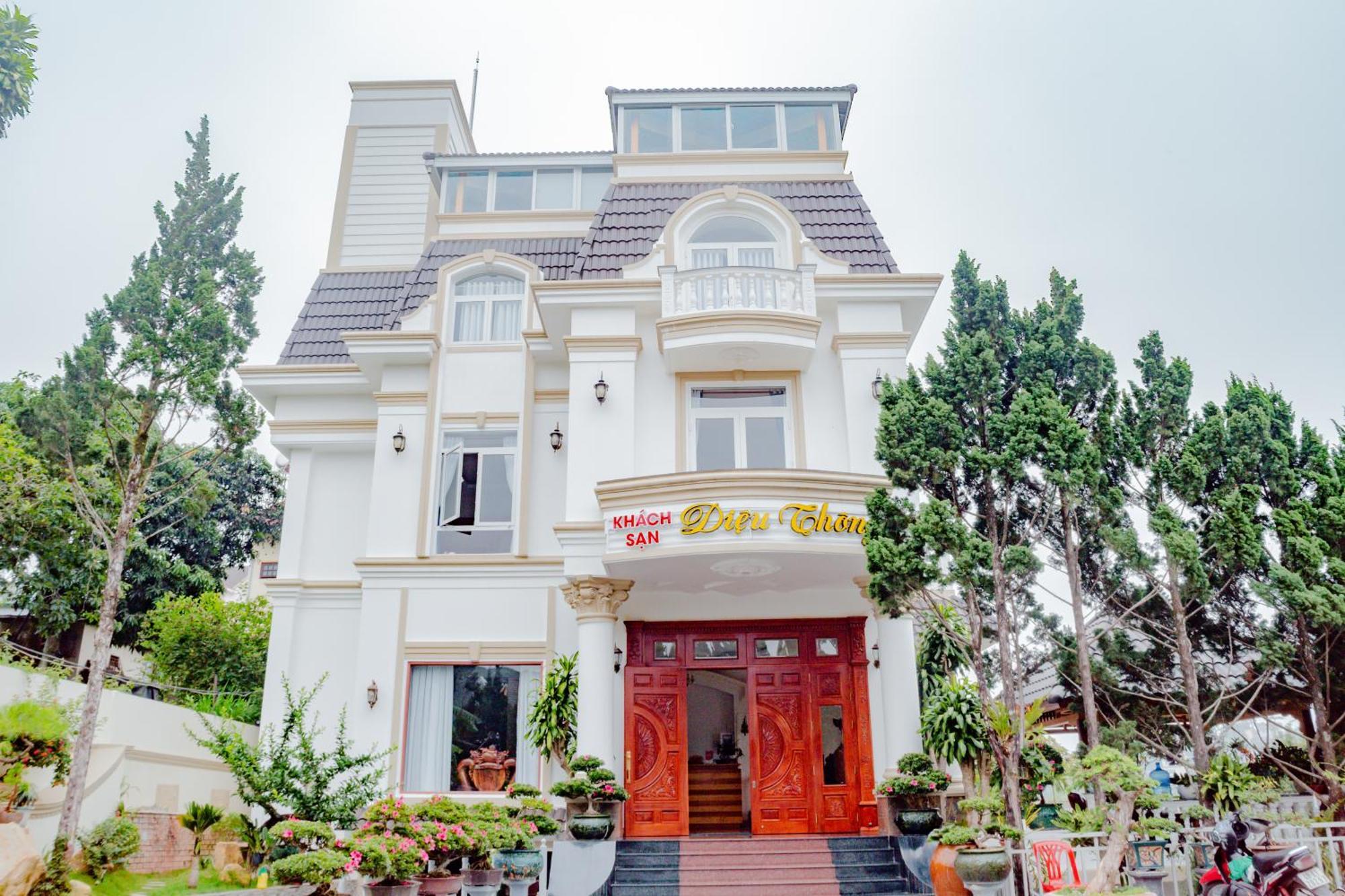 Khách Sạn Diệu Thông Dalat Exterior foto